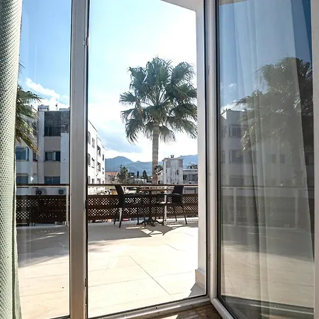 酒店 Dome & Casino At Central Kyrenia 凯里尼亚